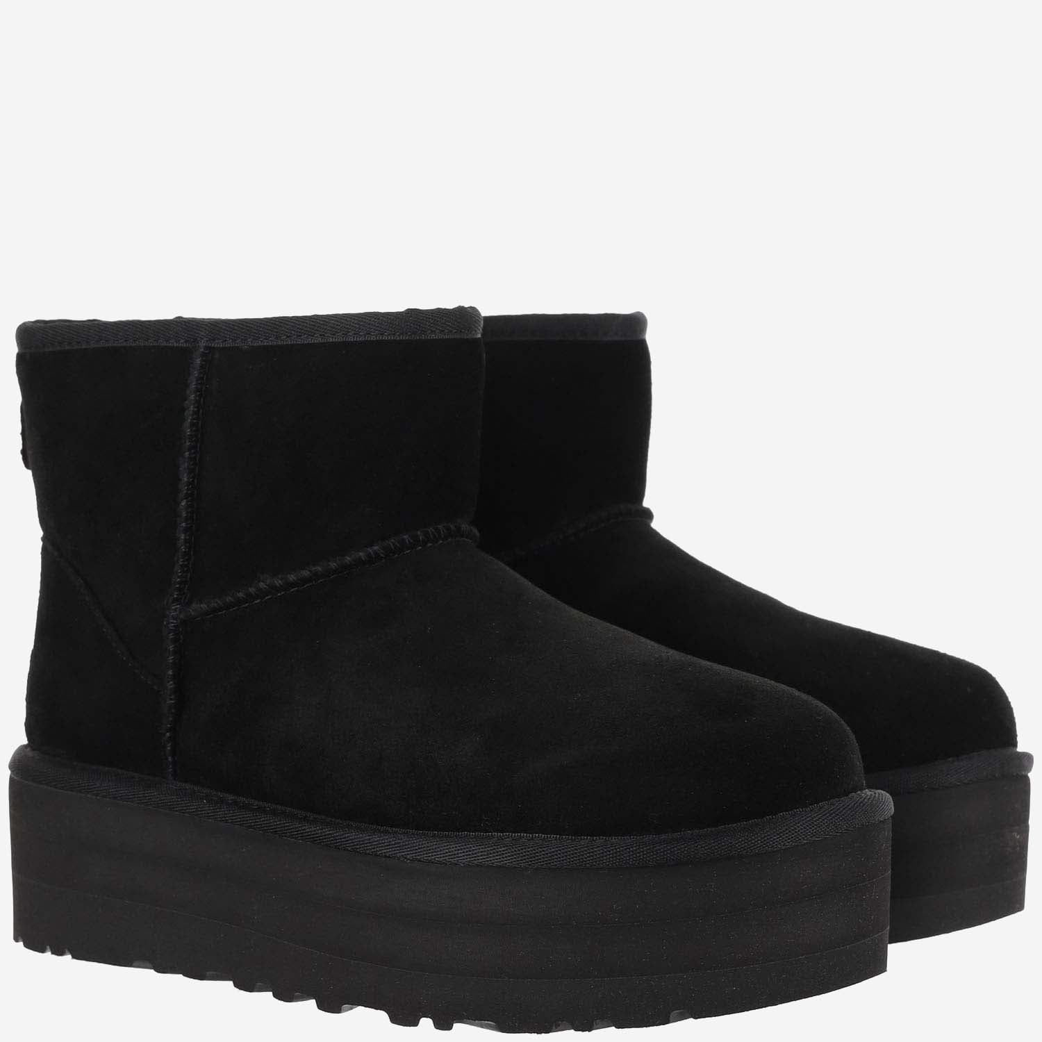 UGG 1134991BLK