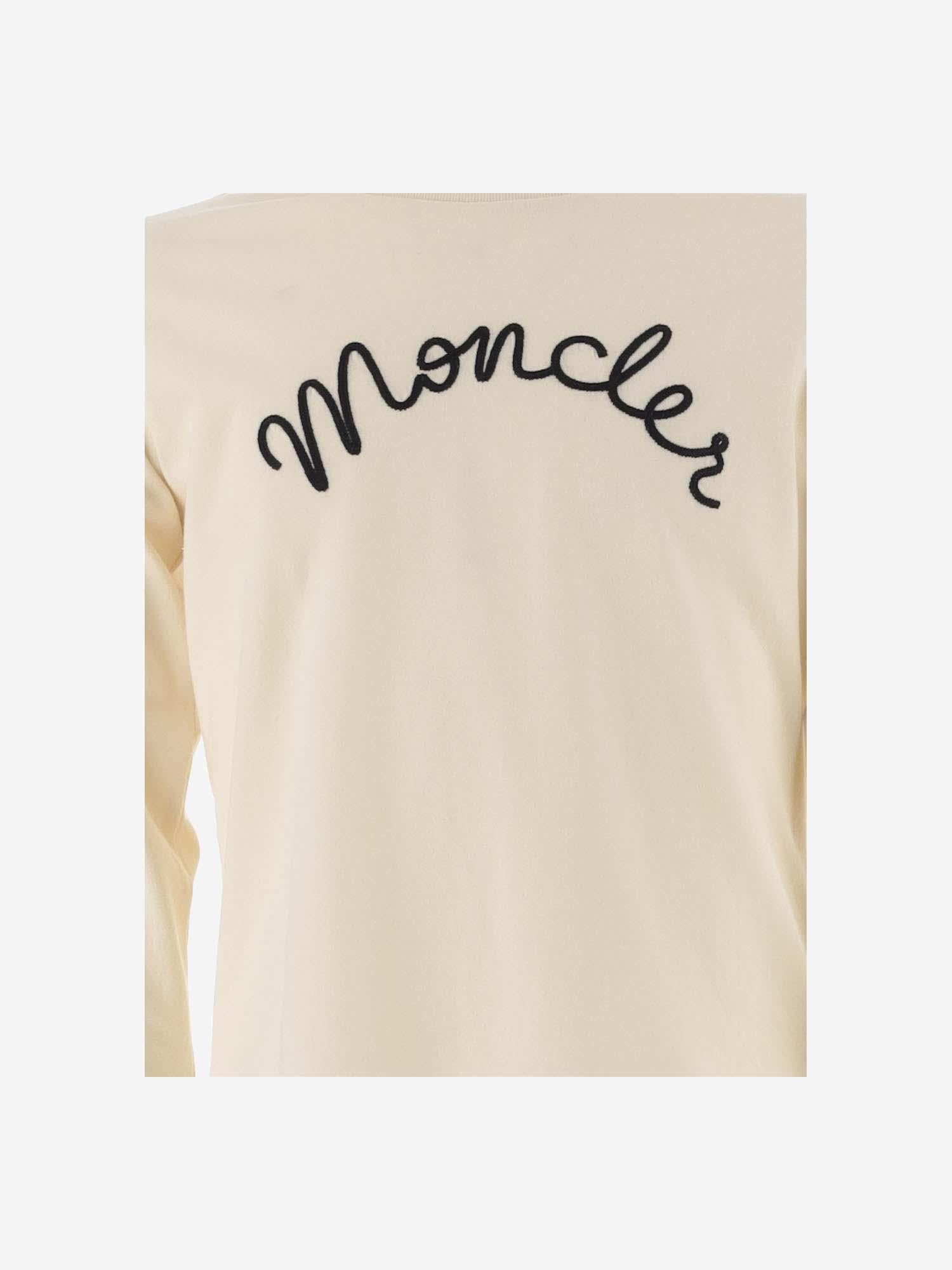 MONCLER ENFANTS 8D0000583907050