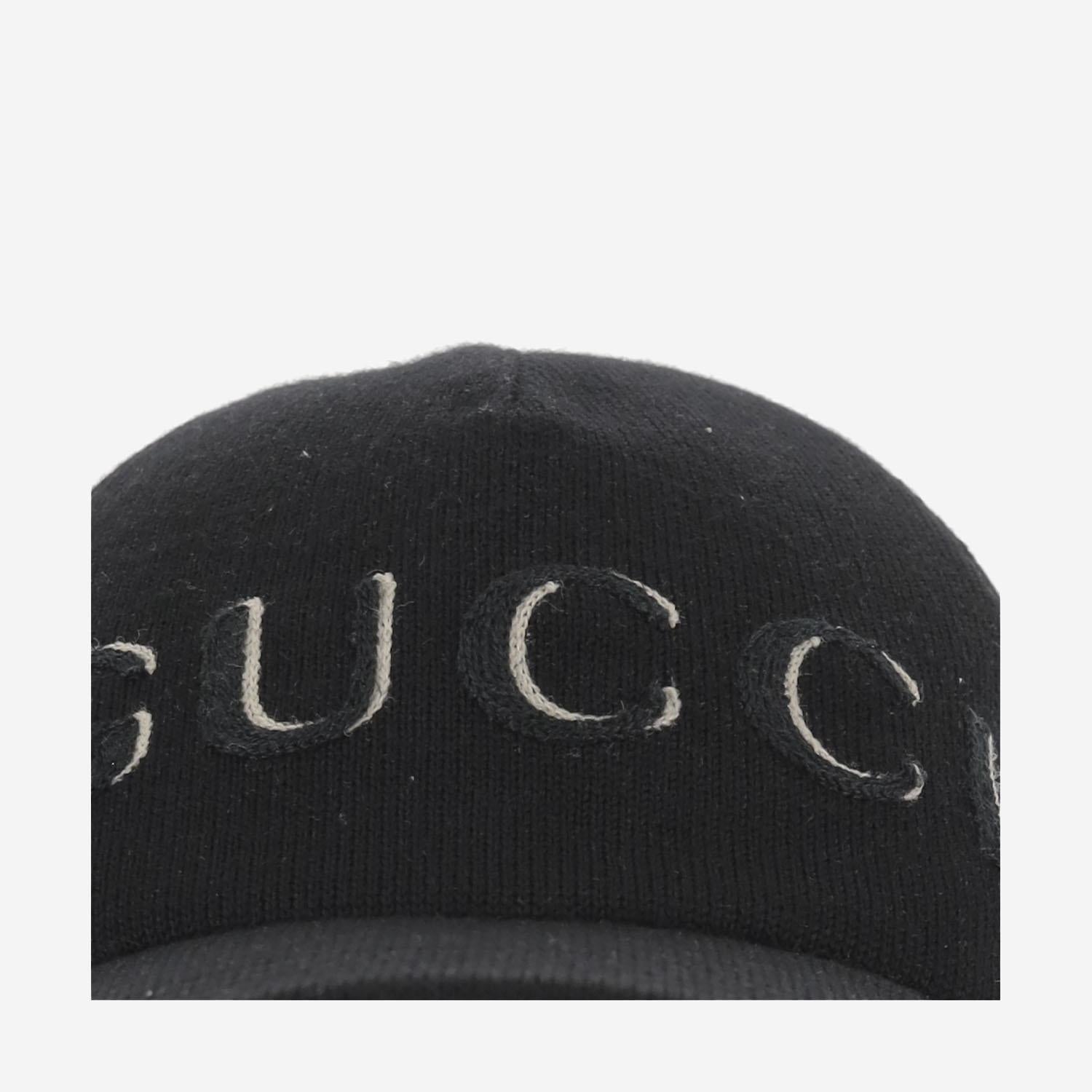 GUCCI 8175074HBD41060