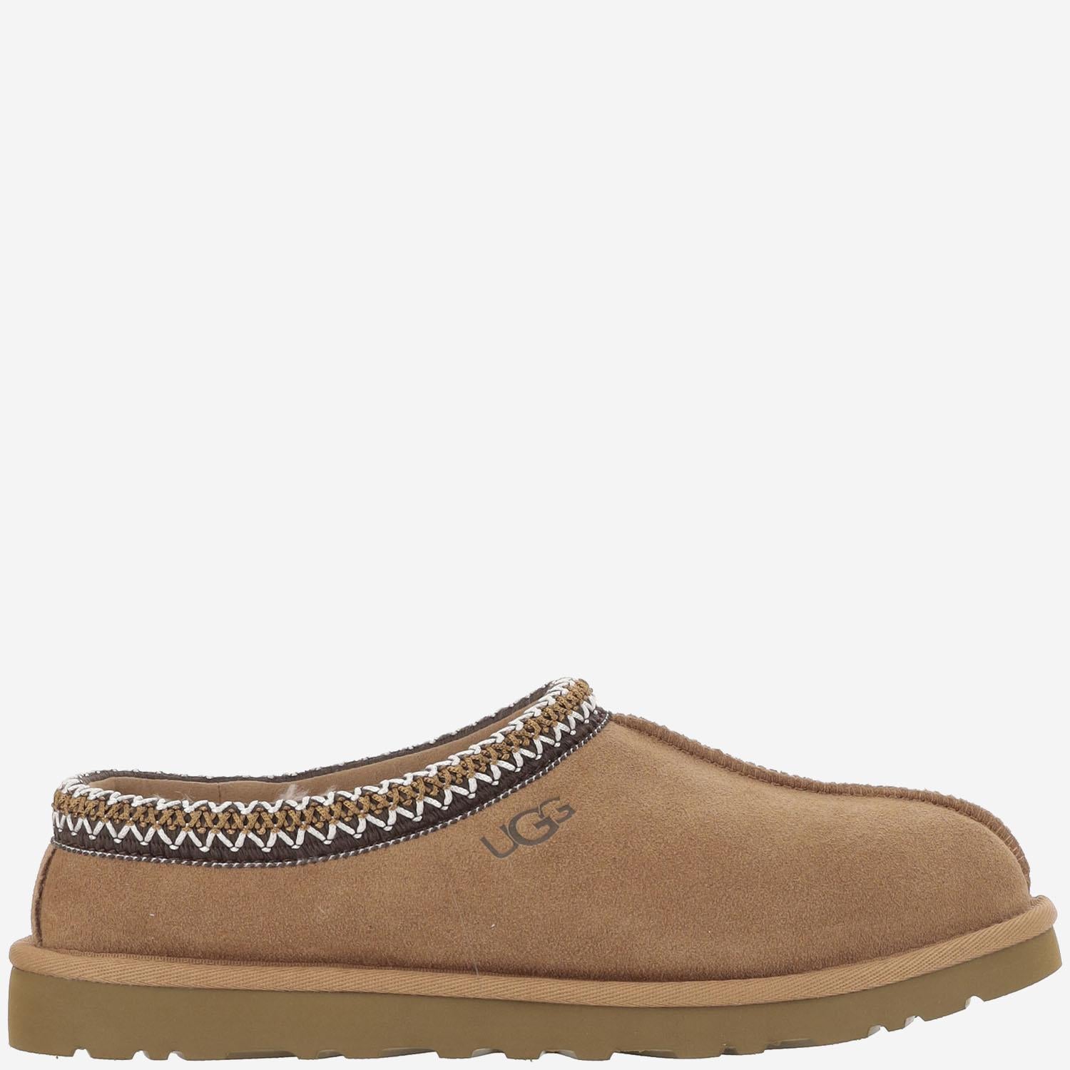 UGG 5950CHE