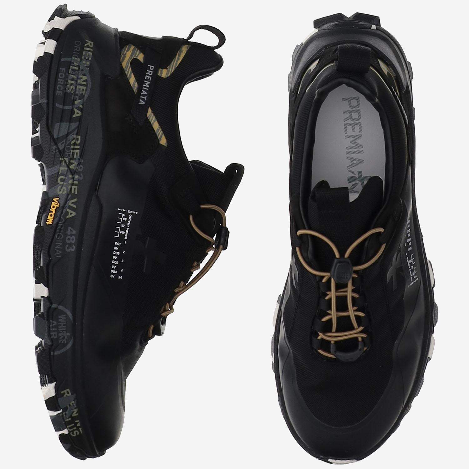 PREMIATA CROSS02384