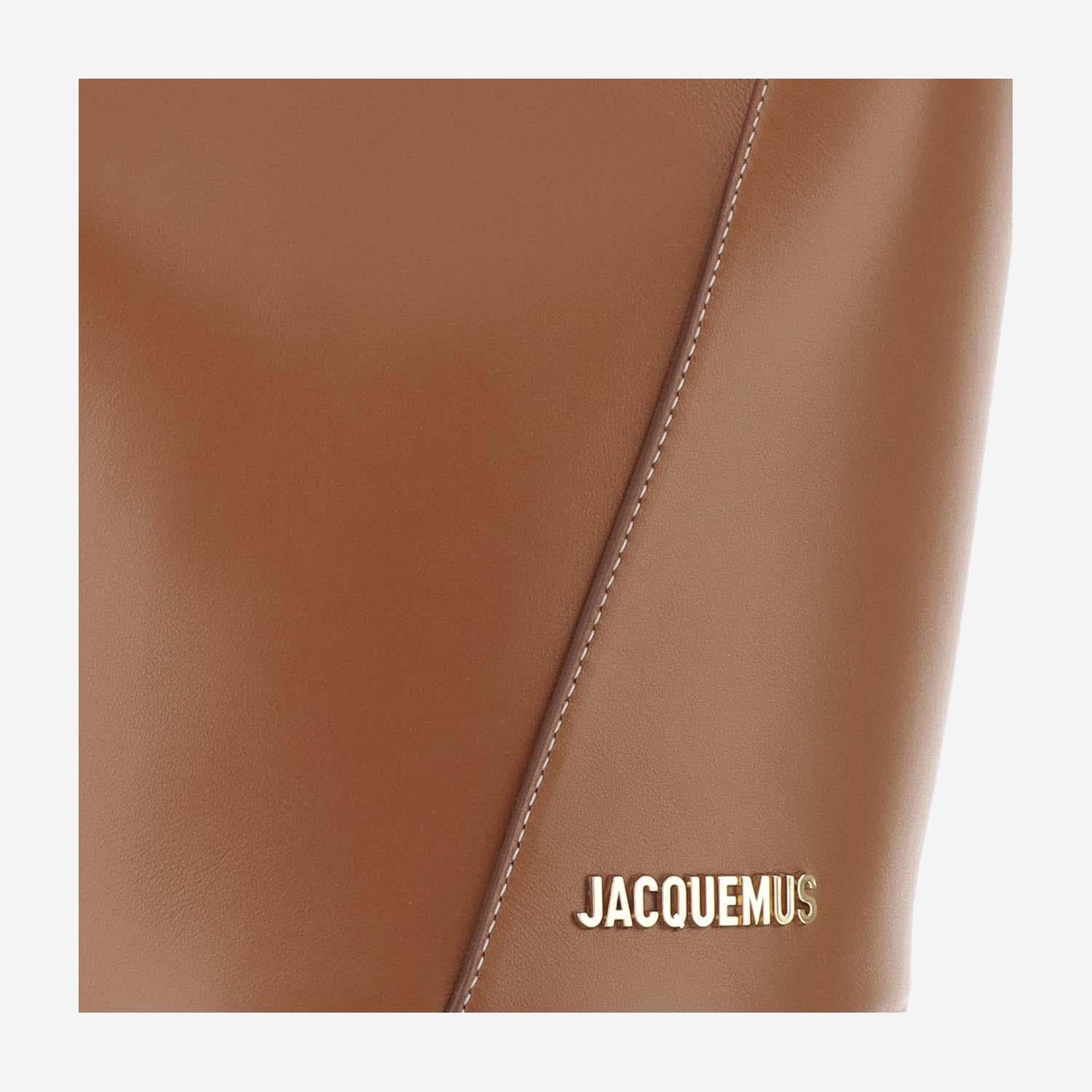 JACQUEMUS 245BA3663173811